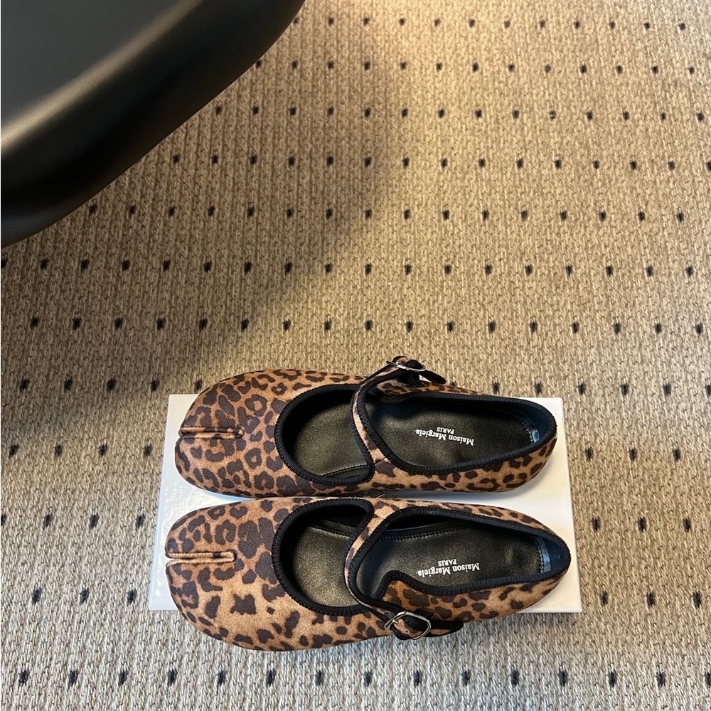 Maison Martin Margiela Leopard Print Tabi Mary Jane Flats - Brown/Black - Picture 3 of 8